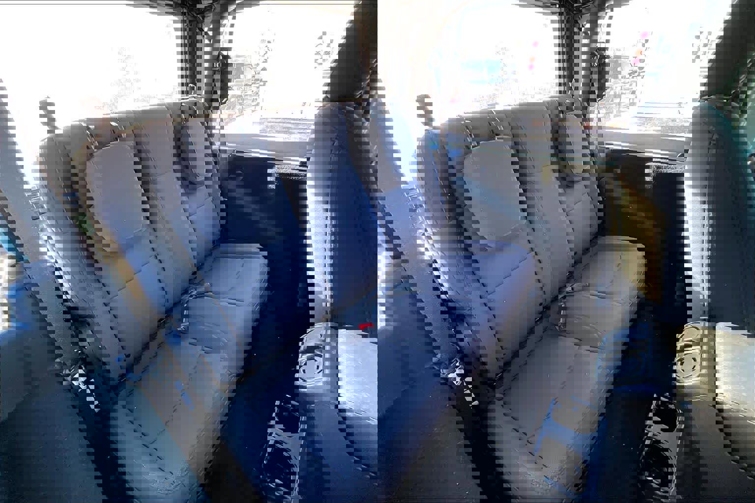 Used 2023 Jeep Wrangler Sport image 19