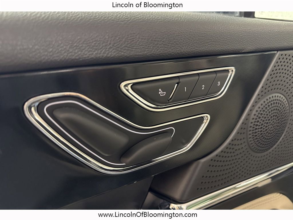 New 2026 Lincoln Corsair Premiere image 44