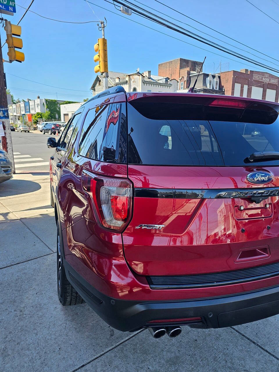 Used 2018 Ford Explorer Sport w/ Equipment Group 401A AWD/4WD image 5