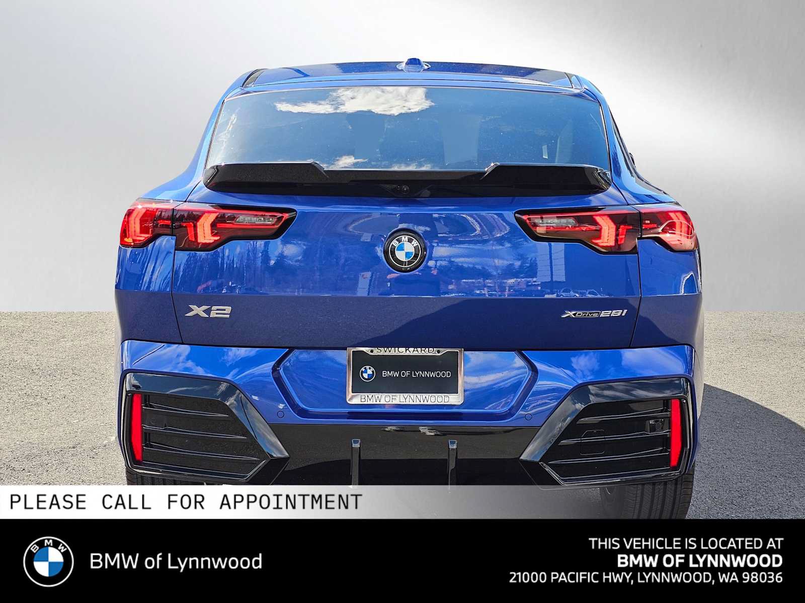 New 2026 BMW X2 xDrive28i w/ Technology Package AWD/4WD image 4