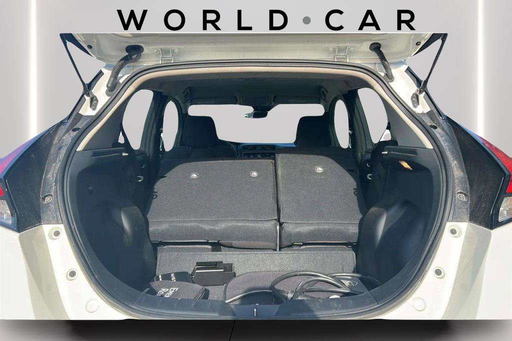 Used 2024 Nissan Leaf S image 19