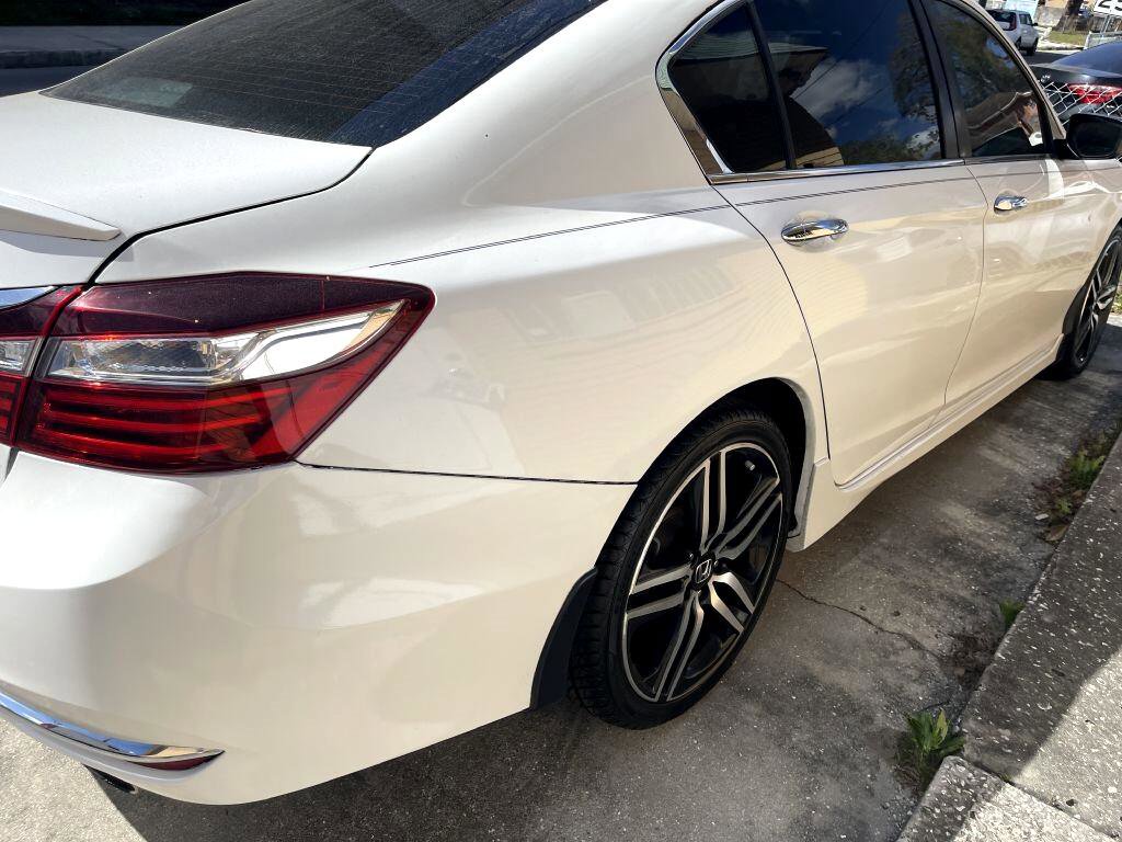 Used 2016 Honda Accord Sport image 25