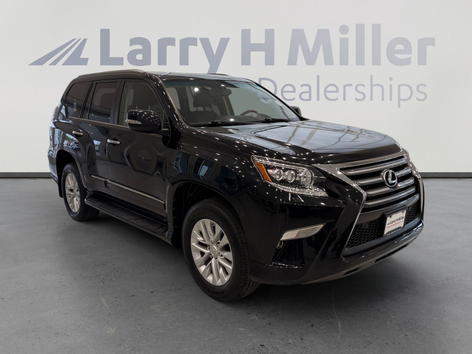 Used 2018 Lexus GX 460 Premium w/ Premium Package AWD/4WD image 7