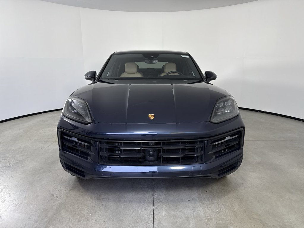 Certified 2024 Porsche Cayenne Coupe AWD/4WD image 10