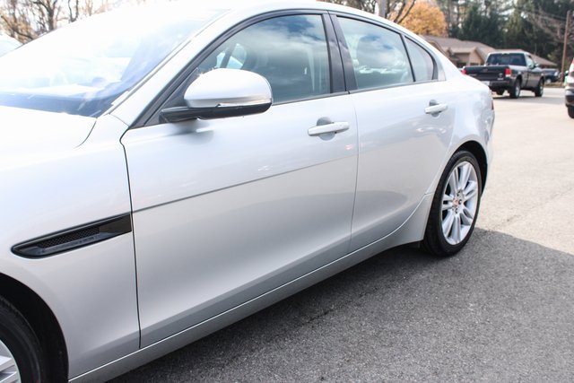 Used 2020 Jaguar XE S image 48
