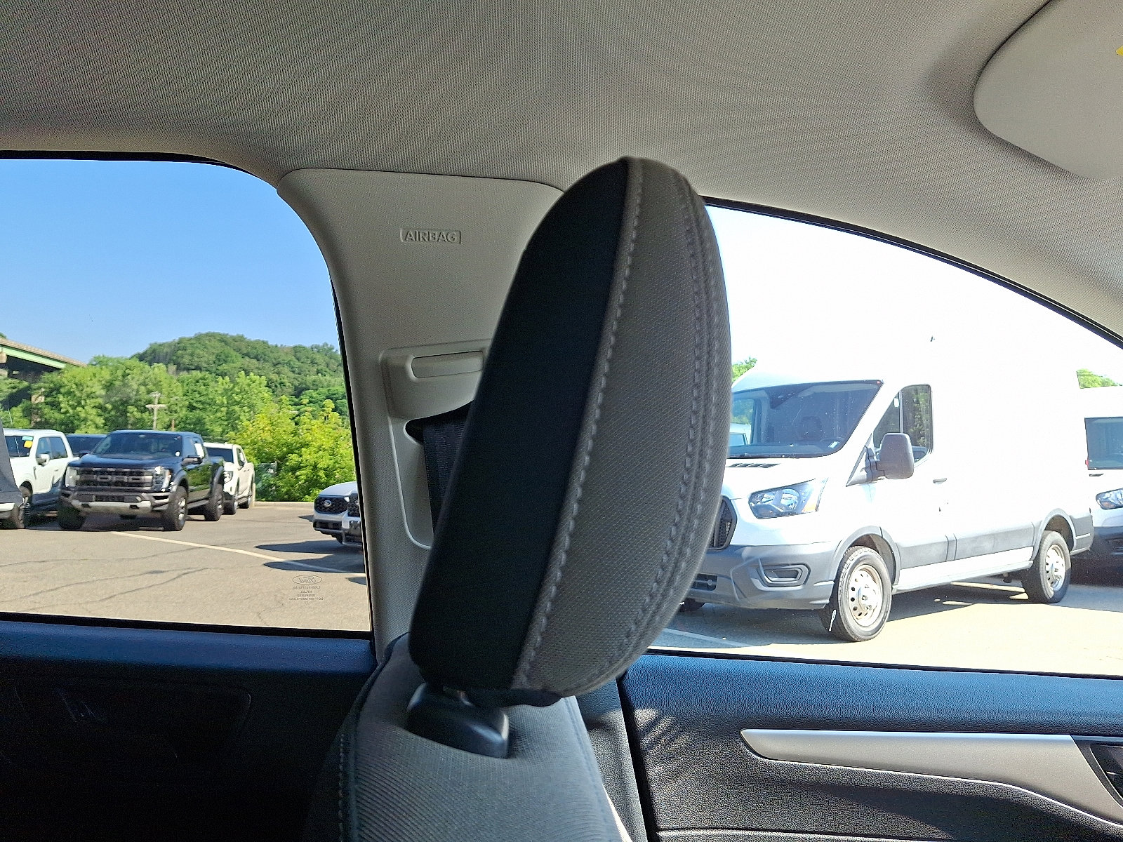 Certified 2022 Ford Escape SE image 13