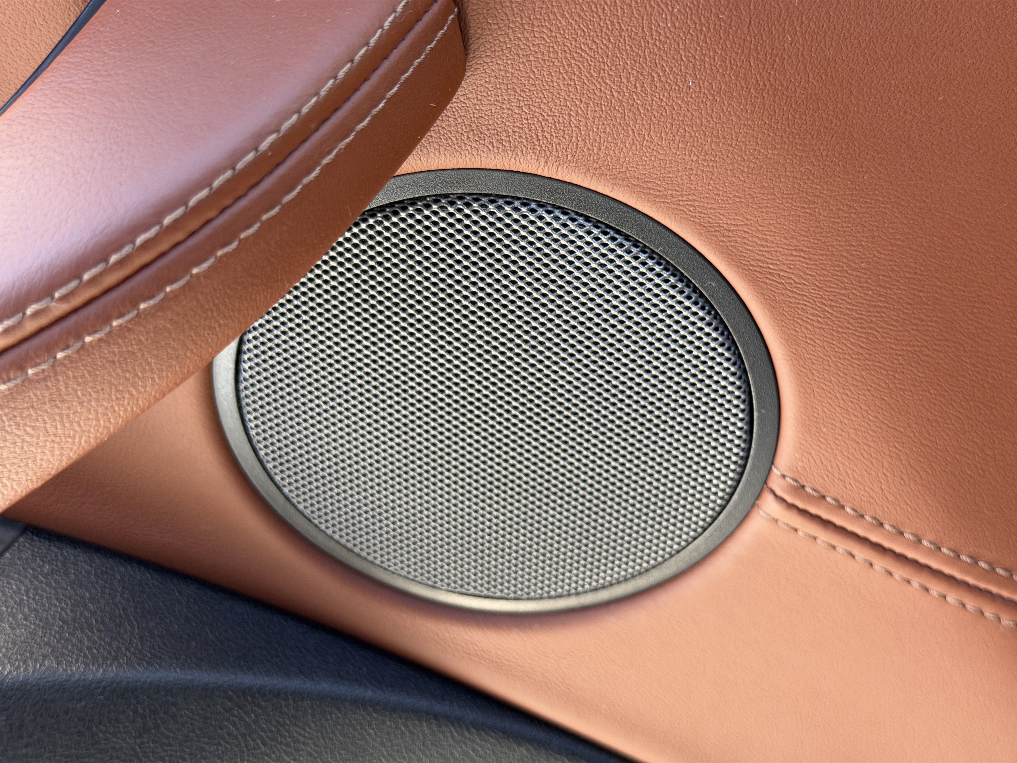 Used 2021 BMW X4 M w/ Competition Package image 18