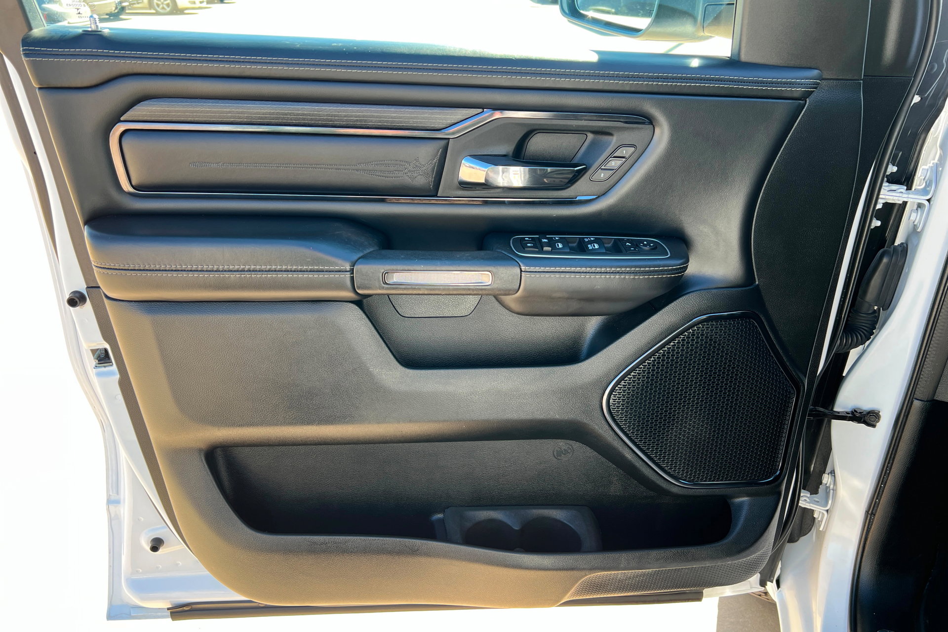 Used 2023 RAM 1500 Limited image 14