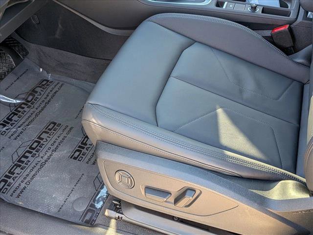New 2025 Audi Q3 2.0T Premium image 4
