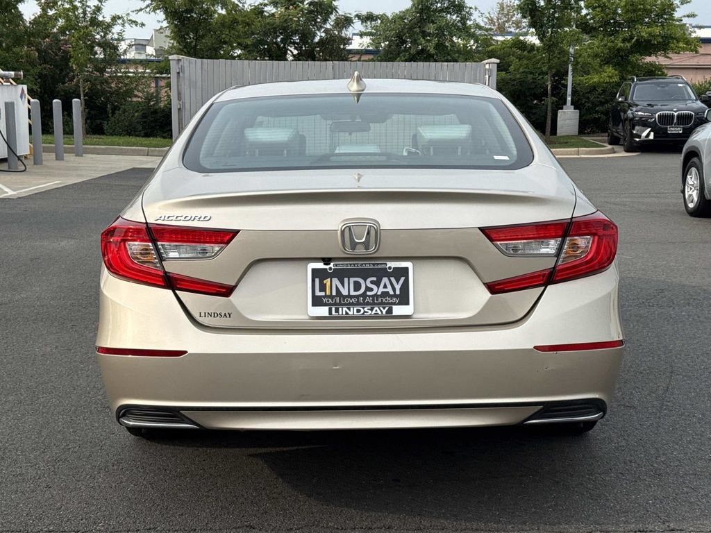 Used 2020 Honda Accord EX image 4