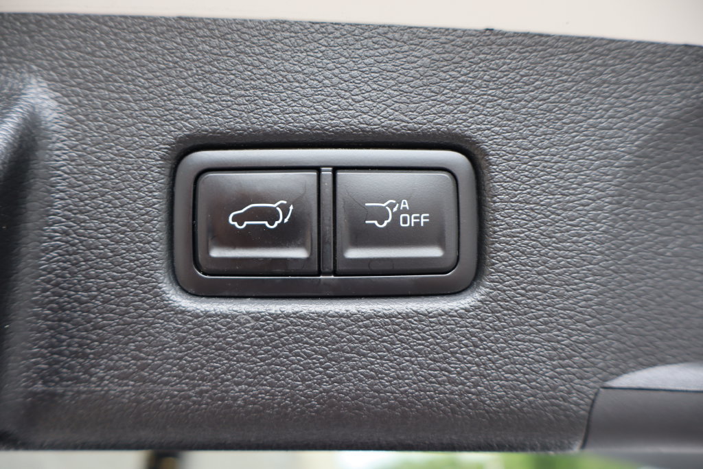 Used 2023 Kia Telluride EX w/ EX Captain's Chair Package AWD/4WD image 33
