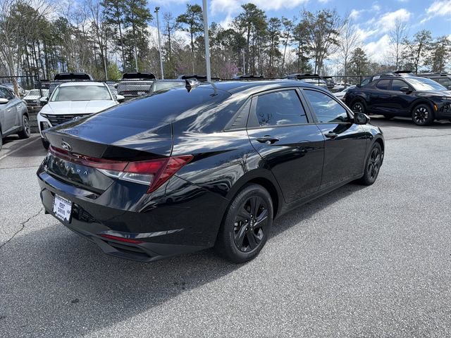 Used 2021 Hyundai Elantra SEL w/ Convenience Package image 7