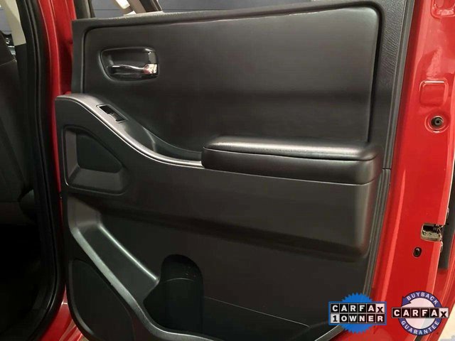 Used 2025 Nissan Frontier SV image 65