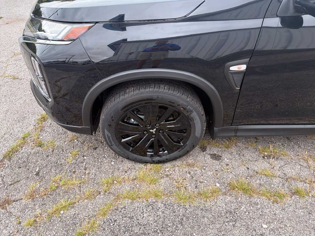 New 2027 Mitsubishi Outlander Sport LE AWD/4WD image 10