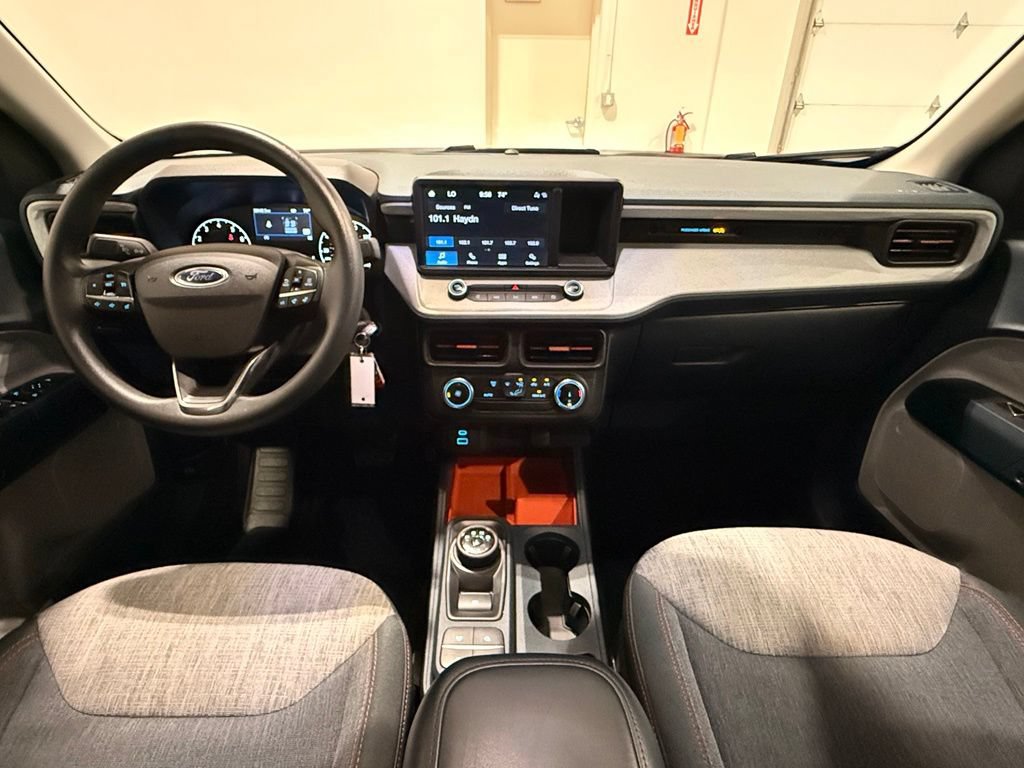 Used 2023 Ford Maverick XLT FWD image 25