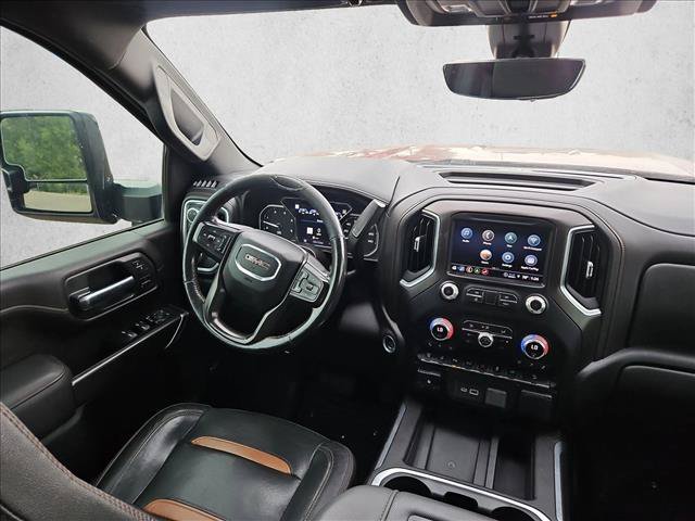 Used 2022 GMC Sierra 2500 AT4 w/ AT4 Preferred Package AWD/4WD image 3