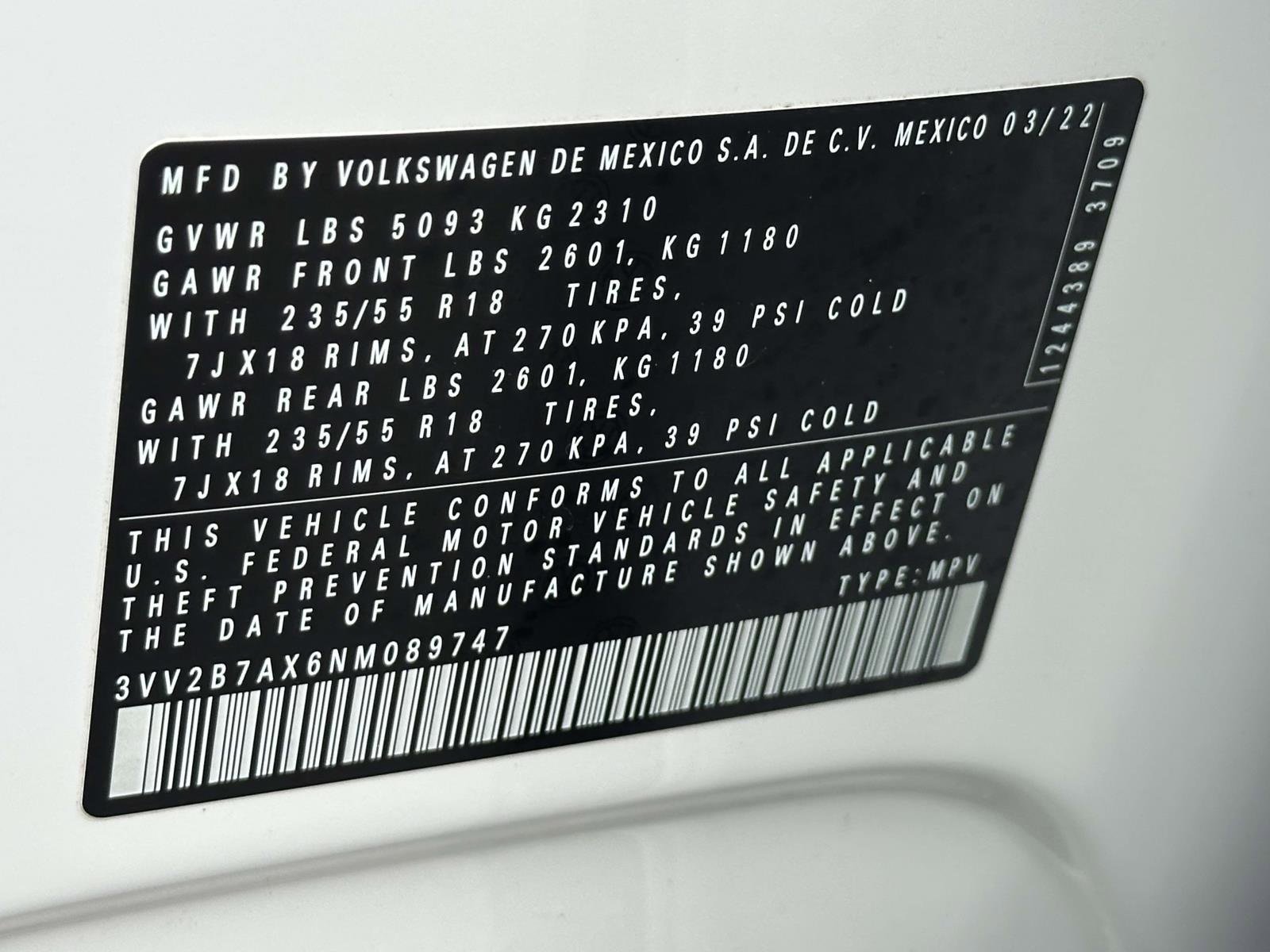 Used 2022 Volkswagen Tiguan SE image 28