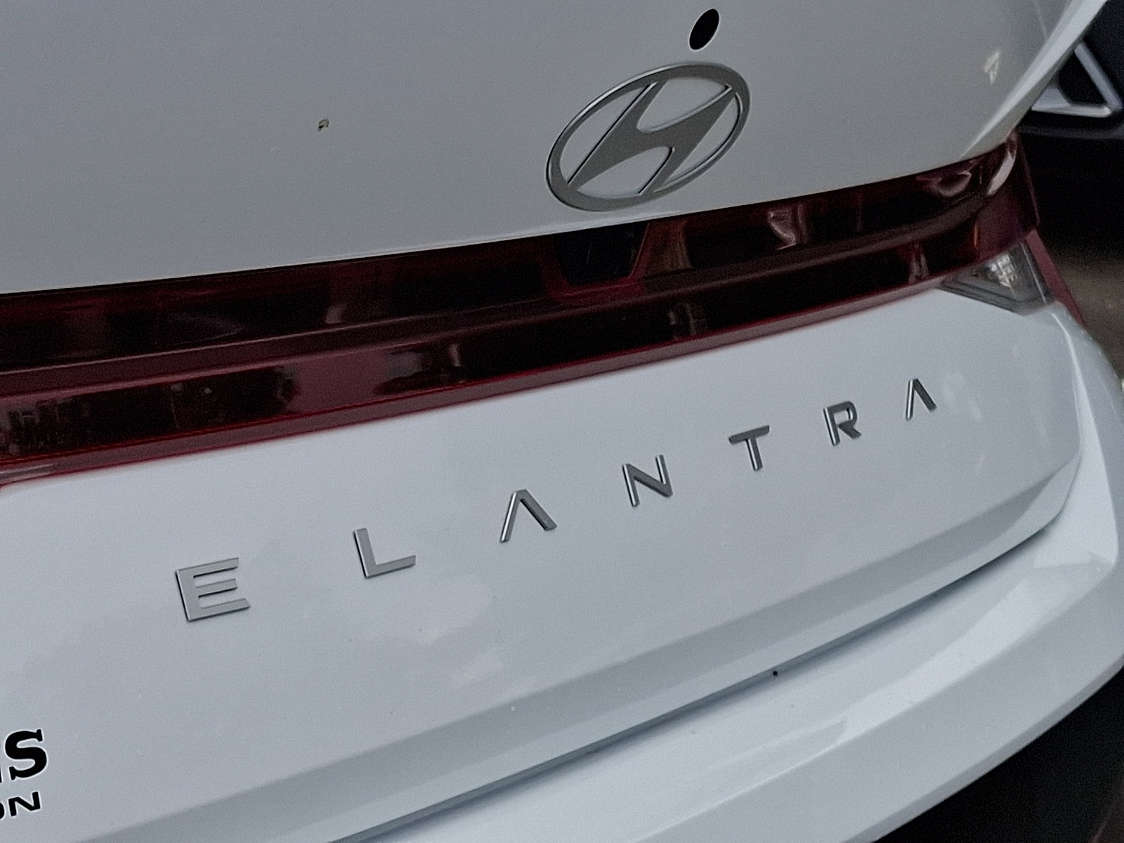 Certified 2024 Hyundai Elantra SEL FWD image 29