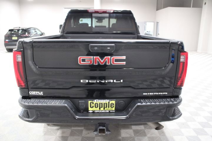 Used 2024 GMC Sierra 2500 Denali w/ Denali Reserve Package image 10