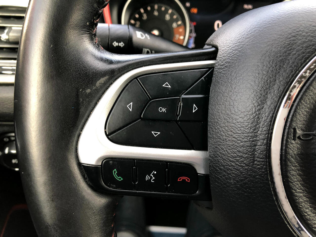 Used 2018 Jeep Compass Trailhawk w/ Leather Interior Group image 14