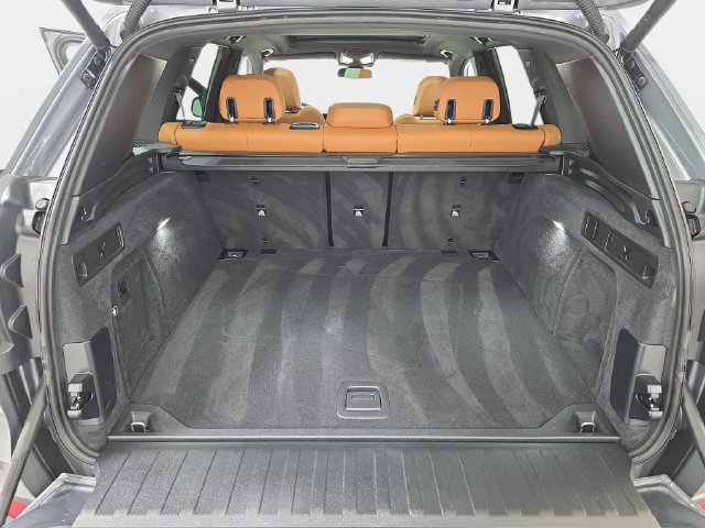Certified 2024 BMW X5 xDrive40i w/ Premium Package AWD/4WD image 32