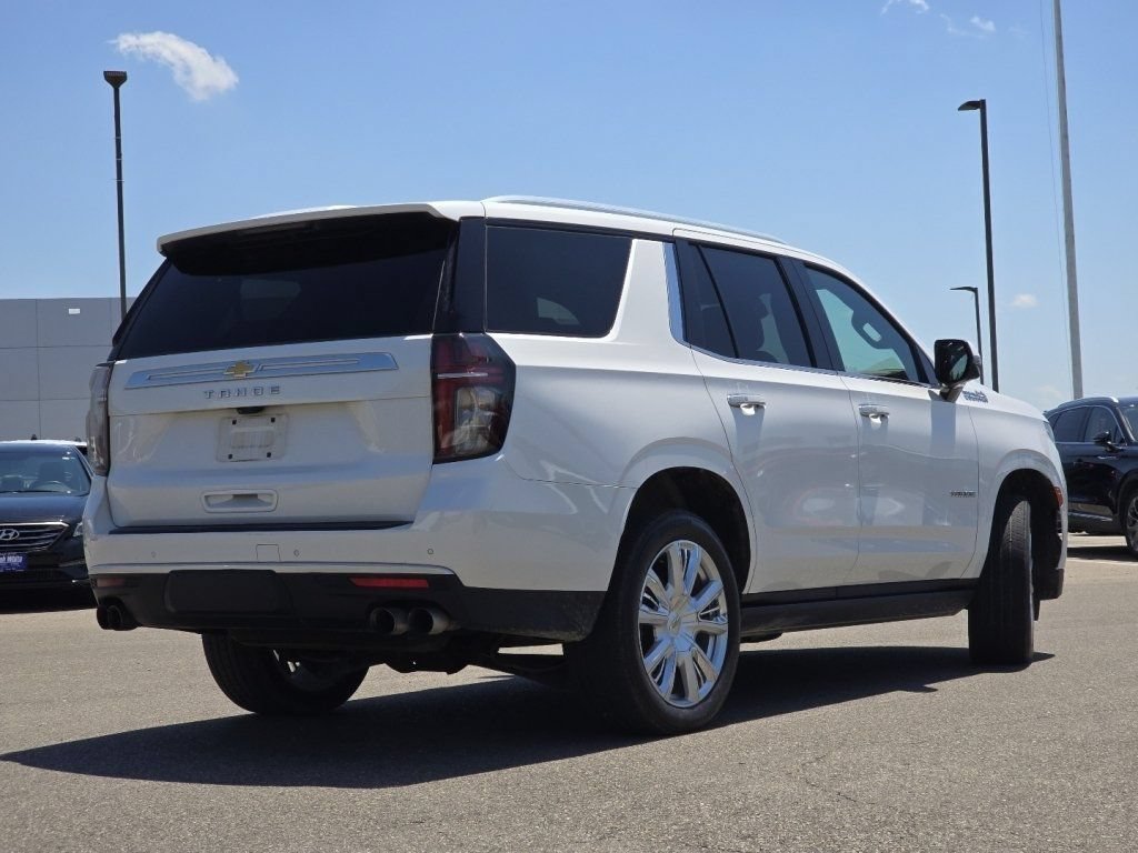 Used 2024 Chevrolet Tahoe High Country AWD/4WD image 19