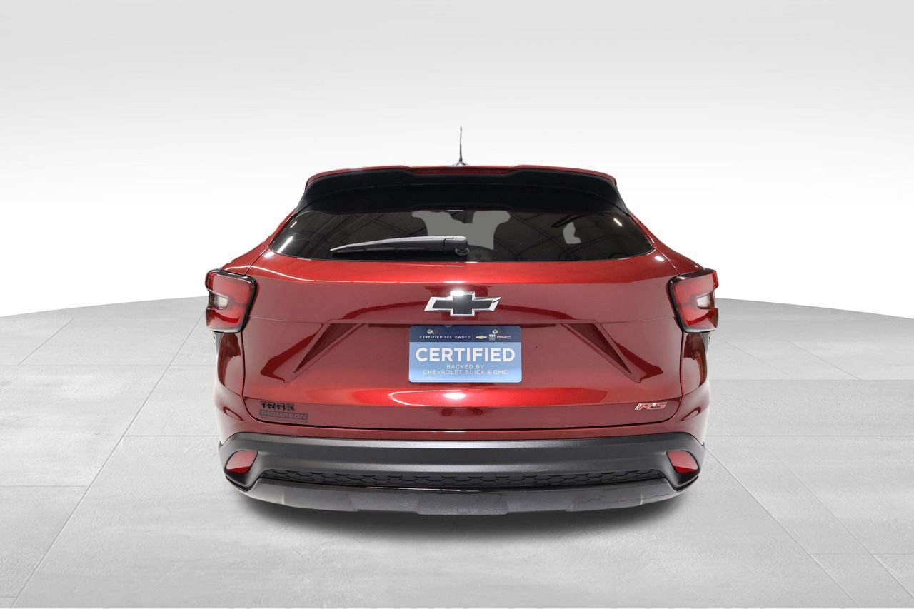 Certified 2024 Chevrolet Trax RS w/ Driver Confidence Package FWD image 3