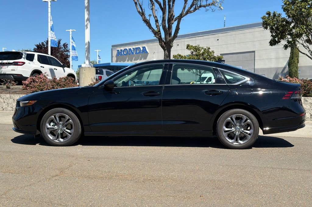 Used 2025 Honda Accord EX-L image 7