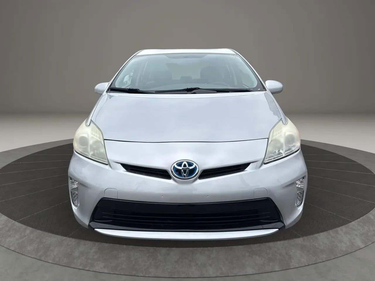 Used 2013 Toyota Prius Two image 2