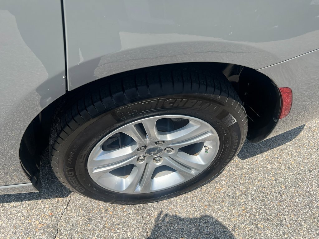 Used 2023 Dodge Charger SXT image 10