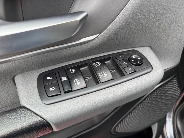 Used 2020 RAM 1500 Big Horn AWD/4WD image 18