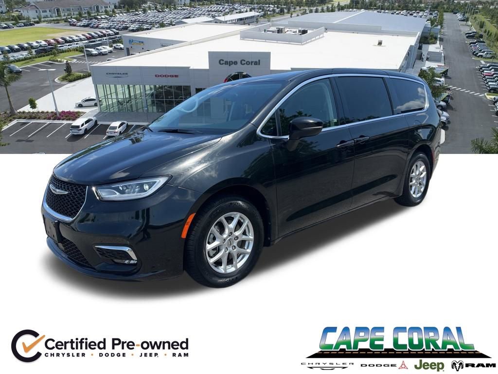 Certified 2023 Chrysler Pacifica Touring-L