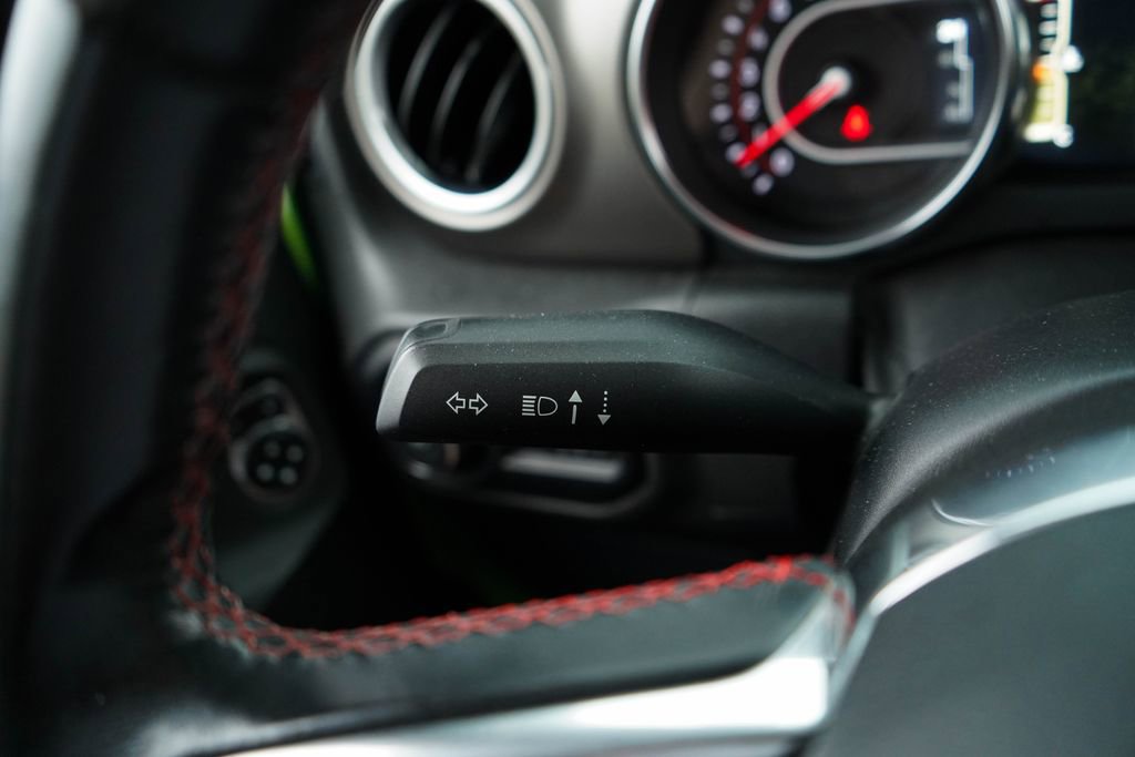 Used 2019 Jeep Wrangler Unlimited Rubicon AWD/4WD image 33