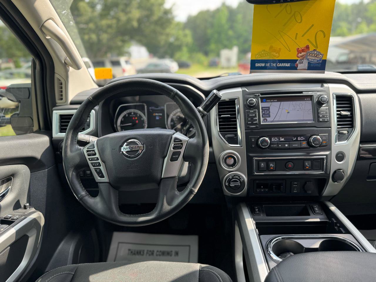 Used 2018 Nissan Titan SV w/ SV Convenience Package image 38