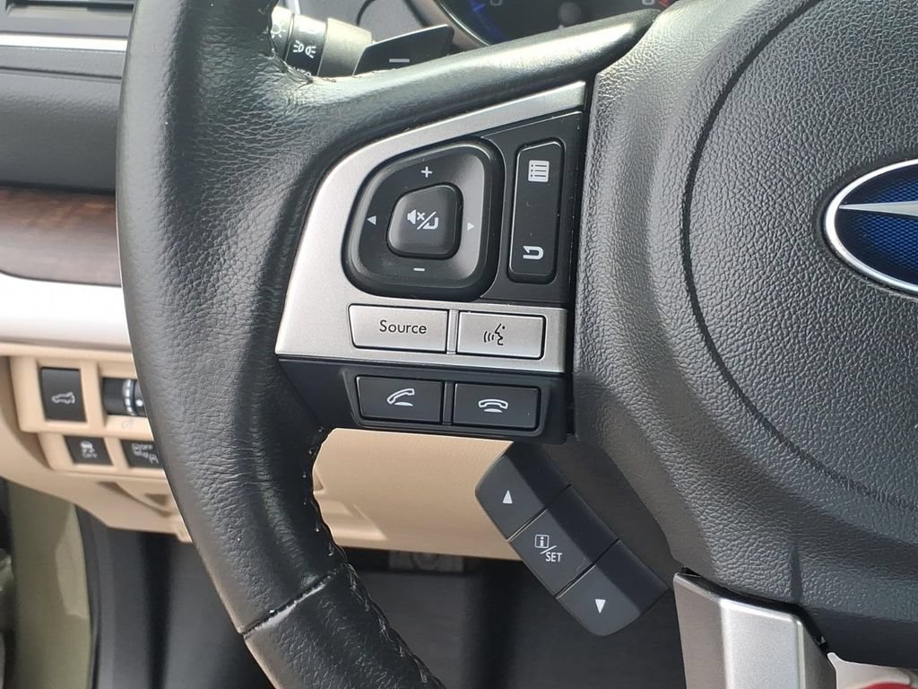 Used 2017 Subaru Outback 2.5i Limited AWD/4WD image 11