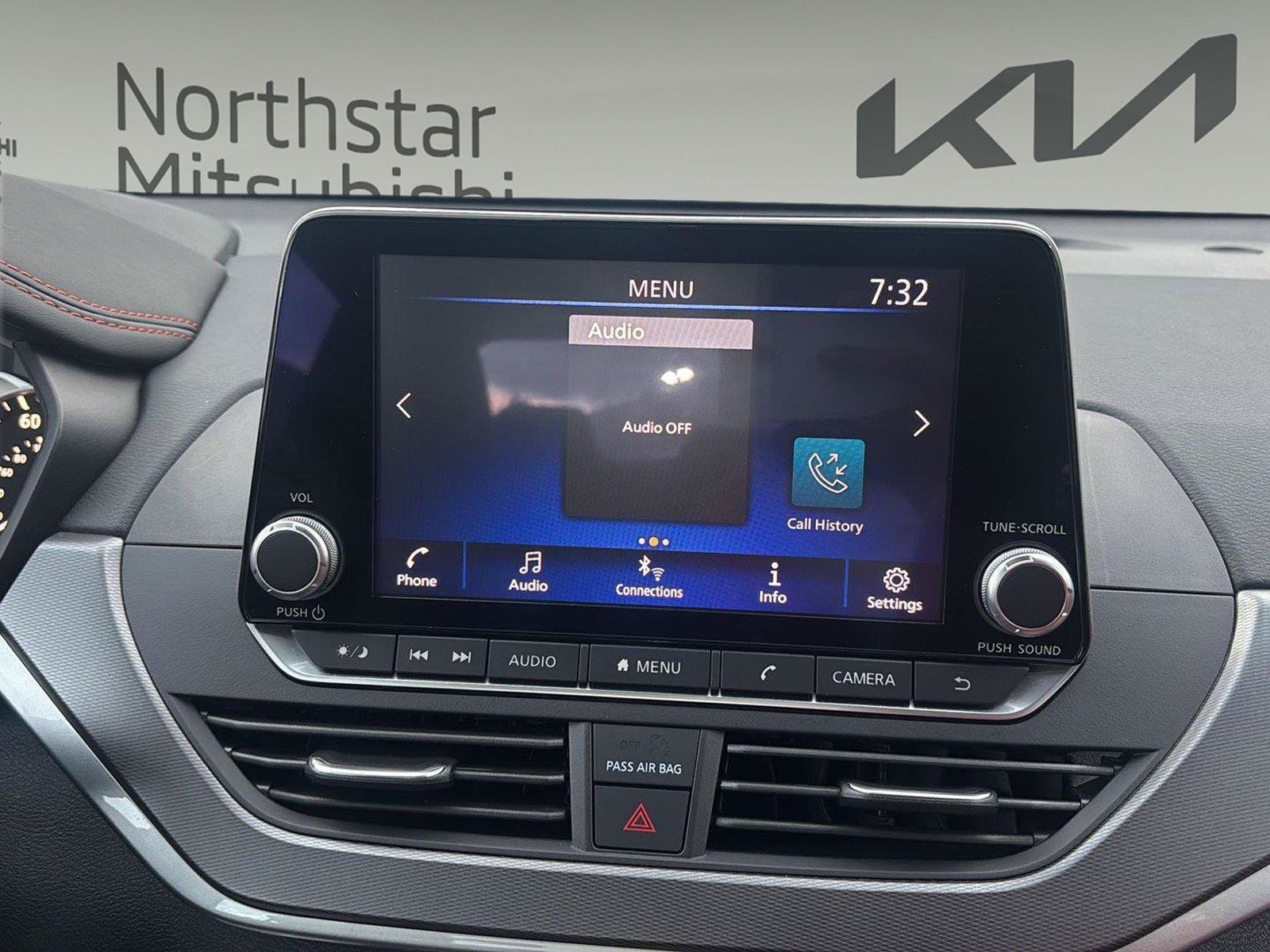 Used 2023 Nissan Altima 2.5 SR FWD image 16
