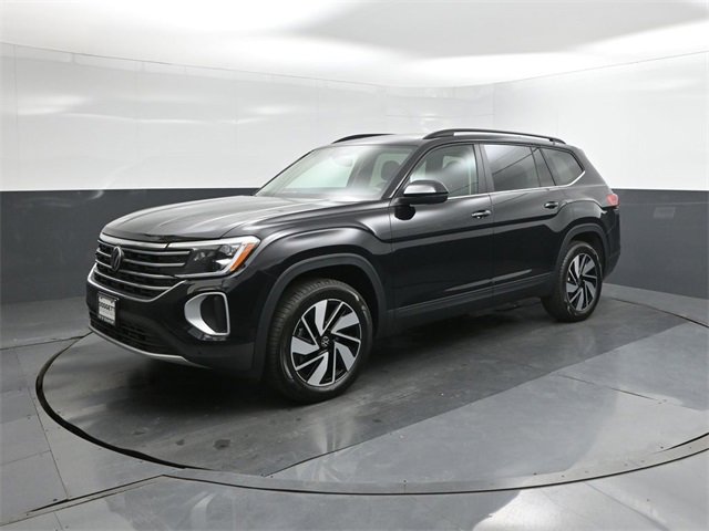 New 2026 Volkswagen Atlas SE image 1