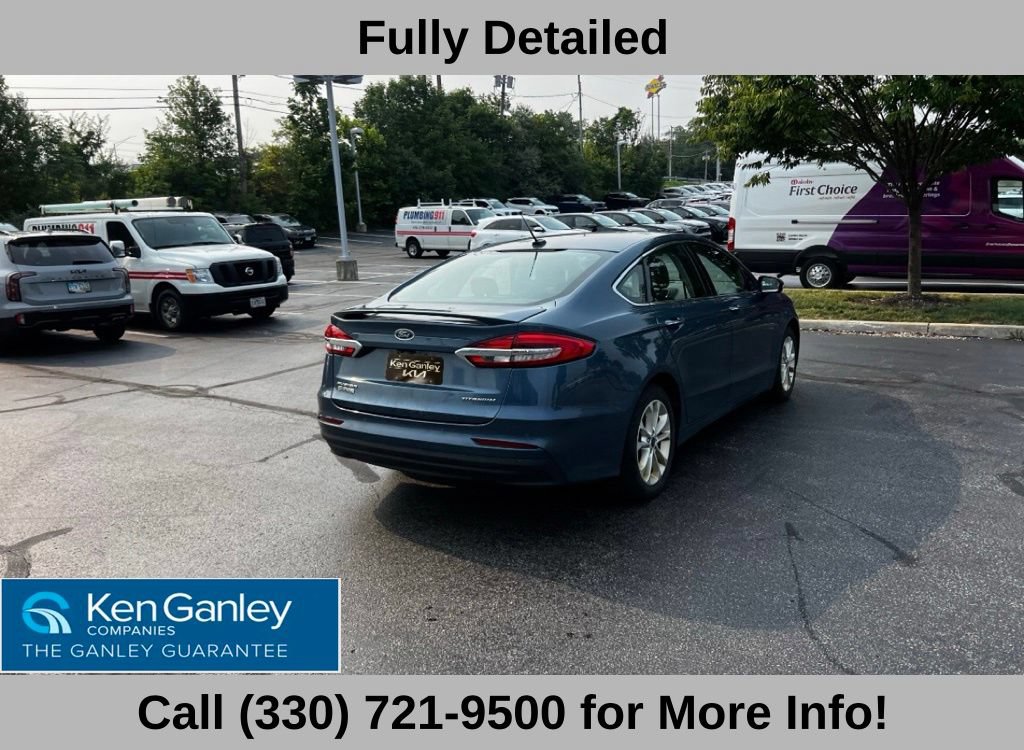 Used 2019 Ford Fusion Energi Titanium FWD image 5