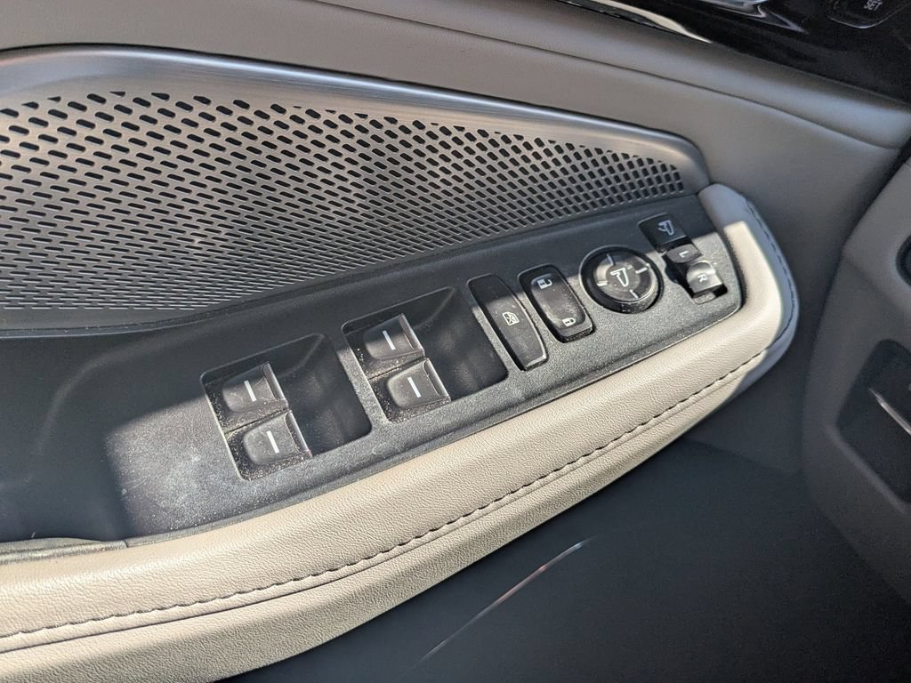 Used 2022 Acura MDX FWD w/ Technology Package image 25