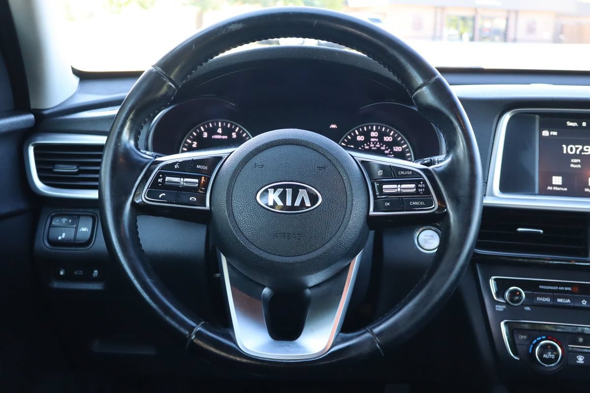 Used 2019 Kia Optima S FWD image 18