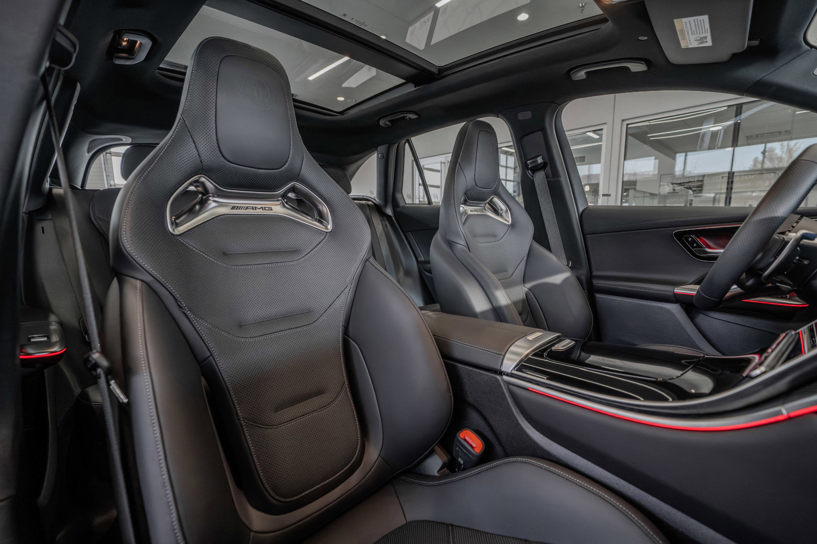 New 2025 Mercedes-Benz GLC 63 AMG S image 29