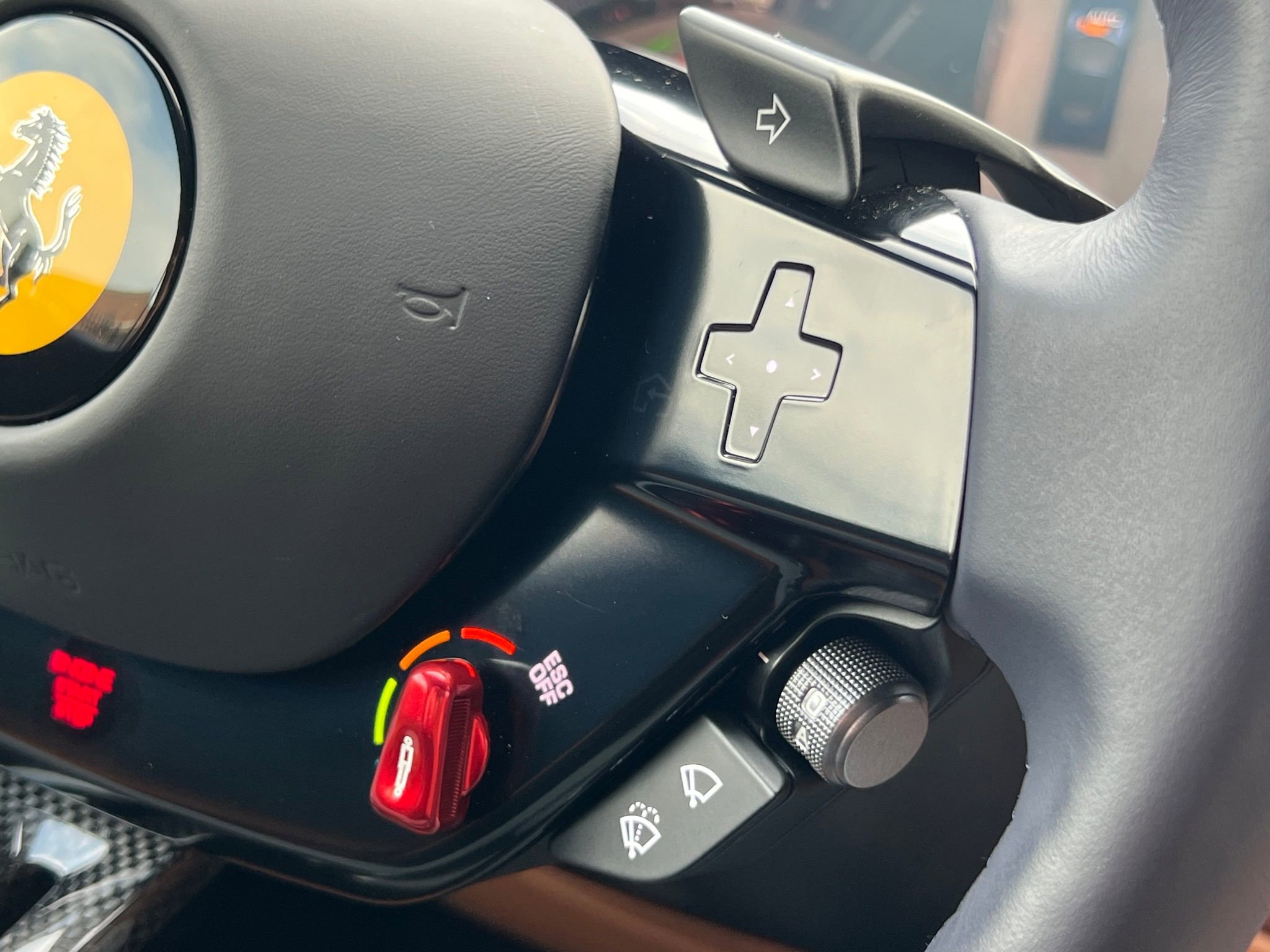 Used 2024 Ferrari Roma Spider RWD image 27