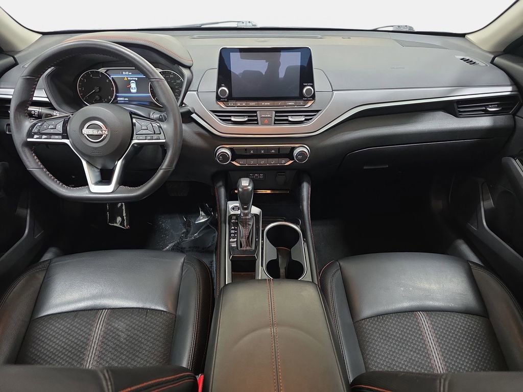 Used 2024 Nissan Altima 2.5 SR image 10