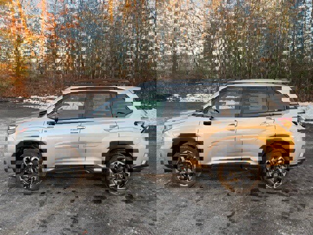 New 2025 Subaru Forester Premium image 7