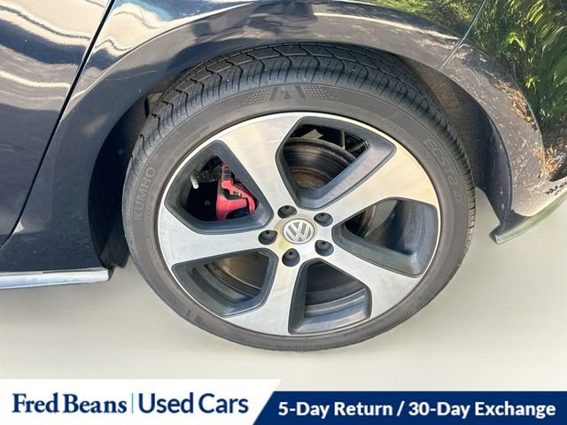 Used 2015 Volkswagen GTI SE FWD image 27