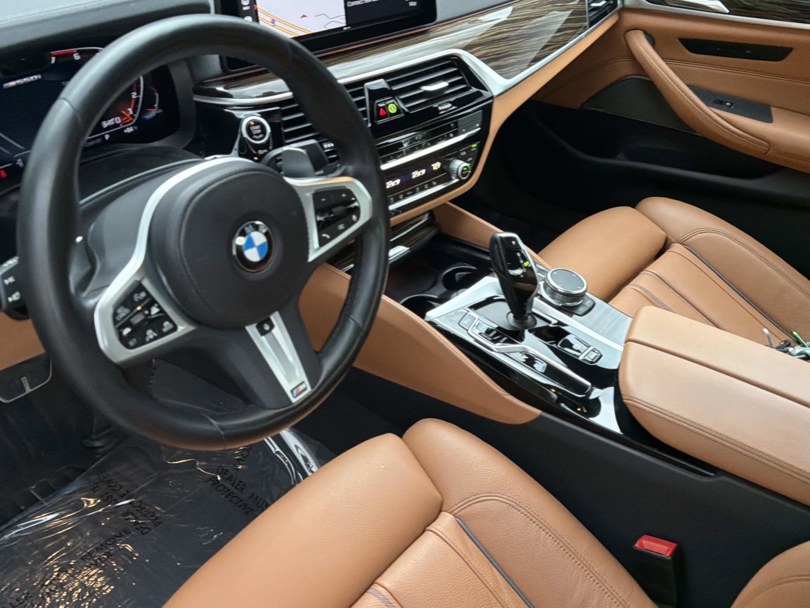 Used 2023 BMW M550i xDrive AWD/4WD image 34