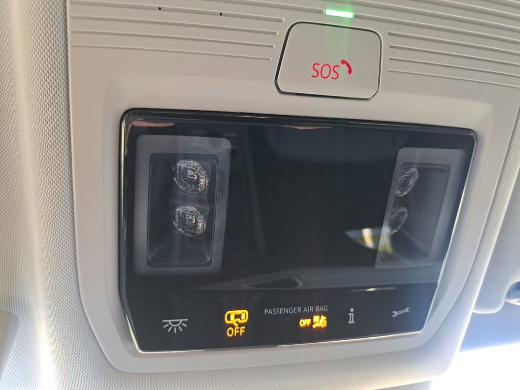 New 2026 Volkswagen Tiguan SE image 17