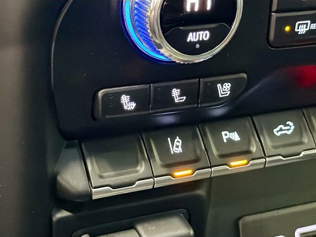 Certified 2020 GMC Sierra 3500 Denali image 21