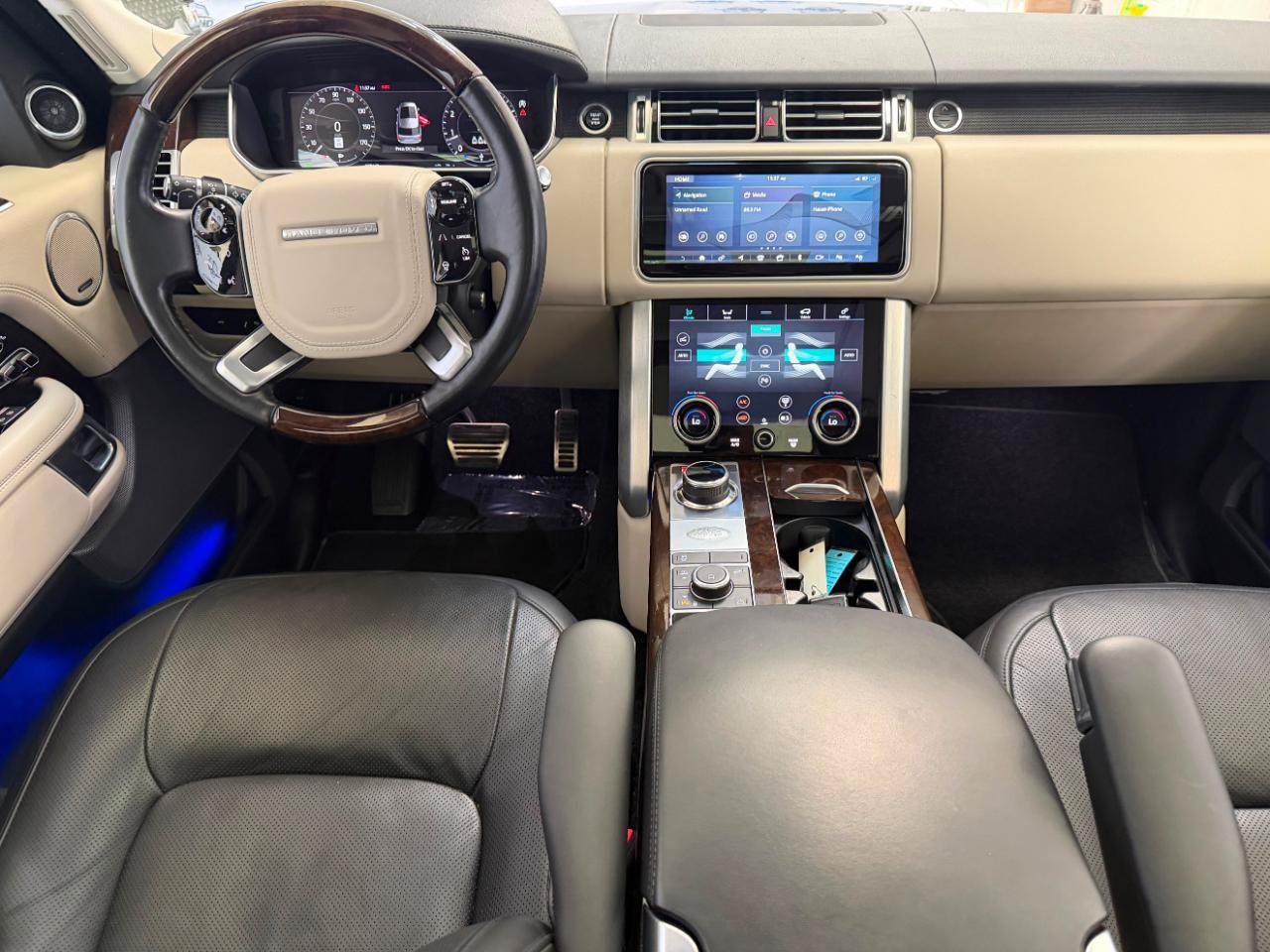 Used 2021 Land Rover Range Rover P525 Westminster Edition AWD/4WD image 30