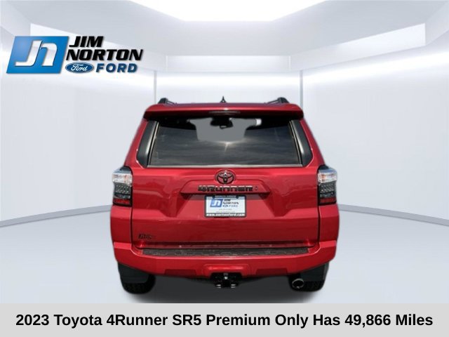 Used 2023 Toyota 4Runner SR5 Premium w/ Moonroof Package AWD/4WD image 6